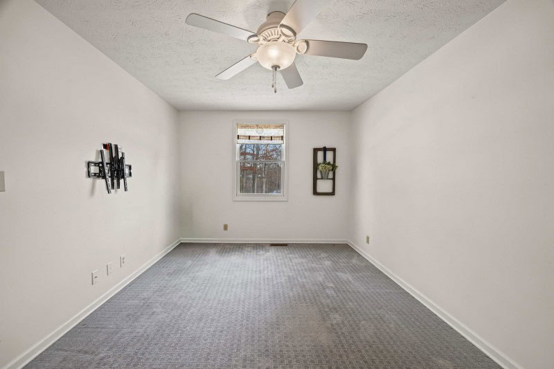 24-web-or-mls-125-durkees-47