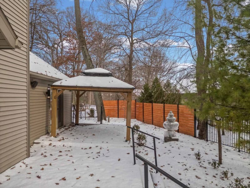 44-web-or-mls-125-durkees-18